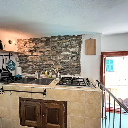 Appartamento Casa Dei Nani By Interhome