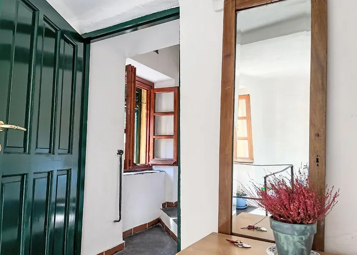 Appartamento Casa Dei Nani By Interhome *